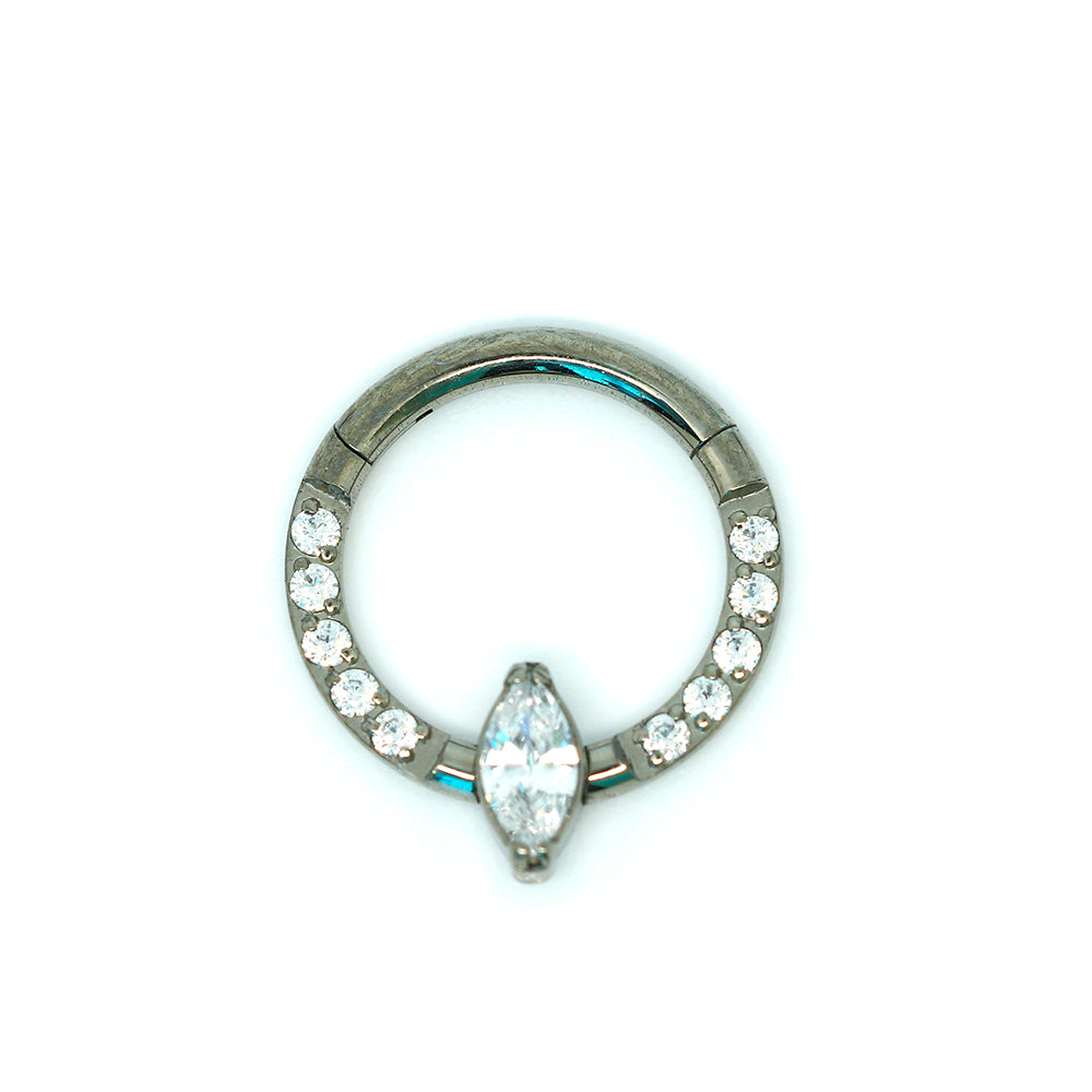Titan G23 Segmentring Clicker mit Cubic Zirkonia Kristallen im Marquise Design - Stärke 1.2mm Durchmesser 8mm