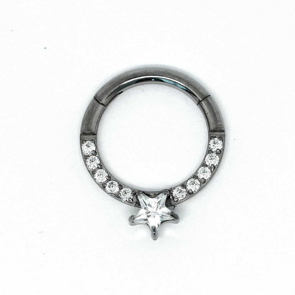 Titan G23 Segmentring Clicker mit Cubic Zirkonia Kristallen im Stern Design - Stärke 1.2mm Durchmesser 8mm
