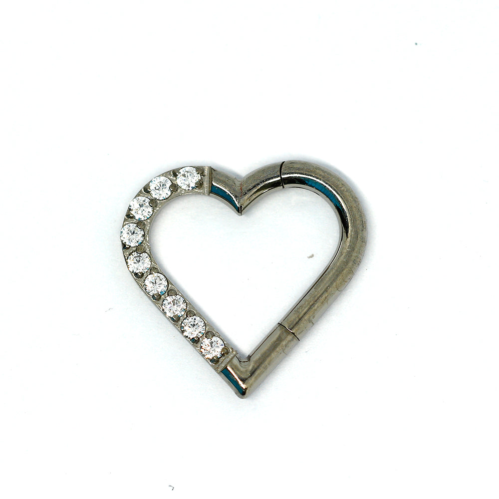 Titan G23 Segmentring Clicker mit Cubic Zirkonia Kristallen im Herz Design - Stärke 1.2mm Durchmesser 8mm