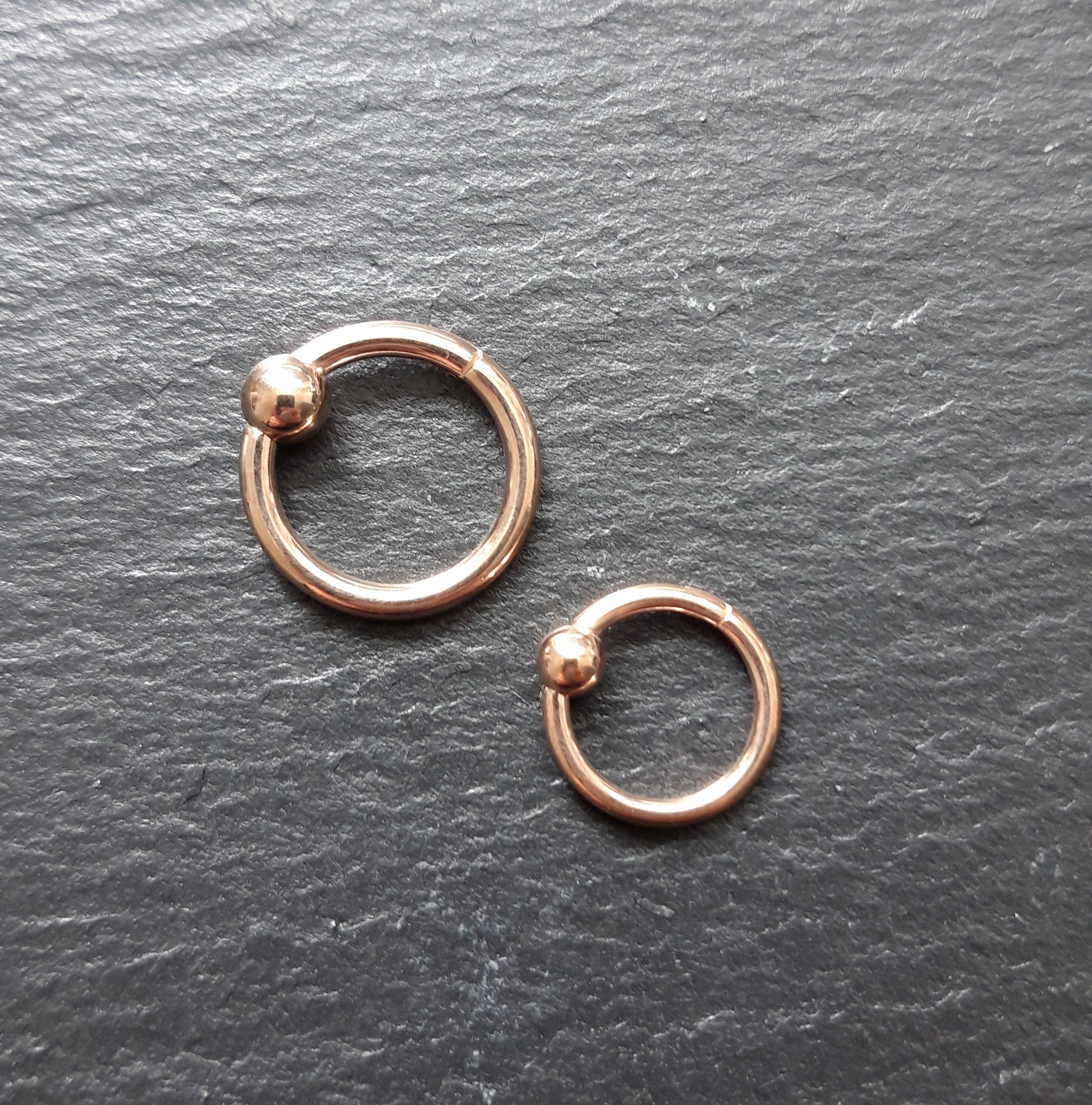 18K Rose Gold Steel Segment Ring Clicker with Ball - Thickness 1.6mm