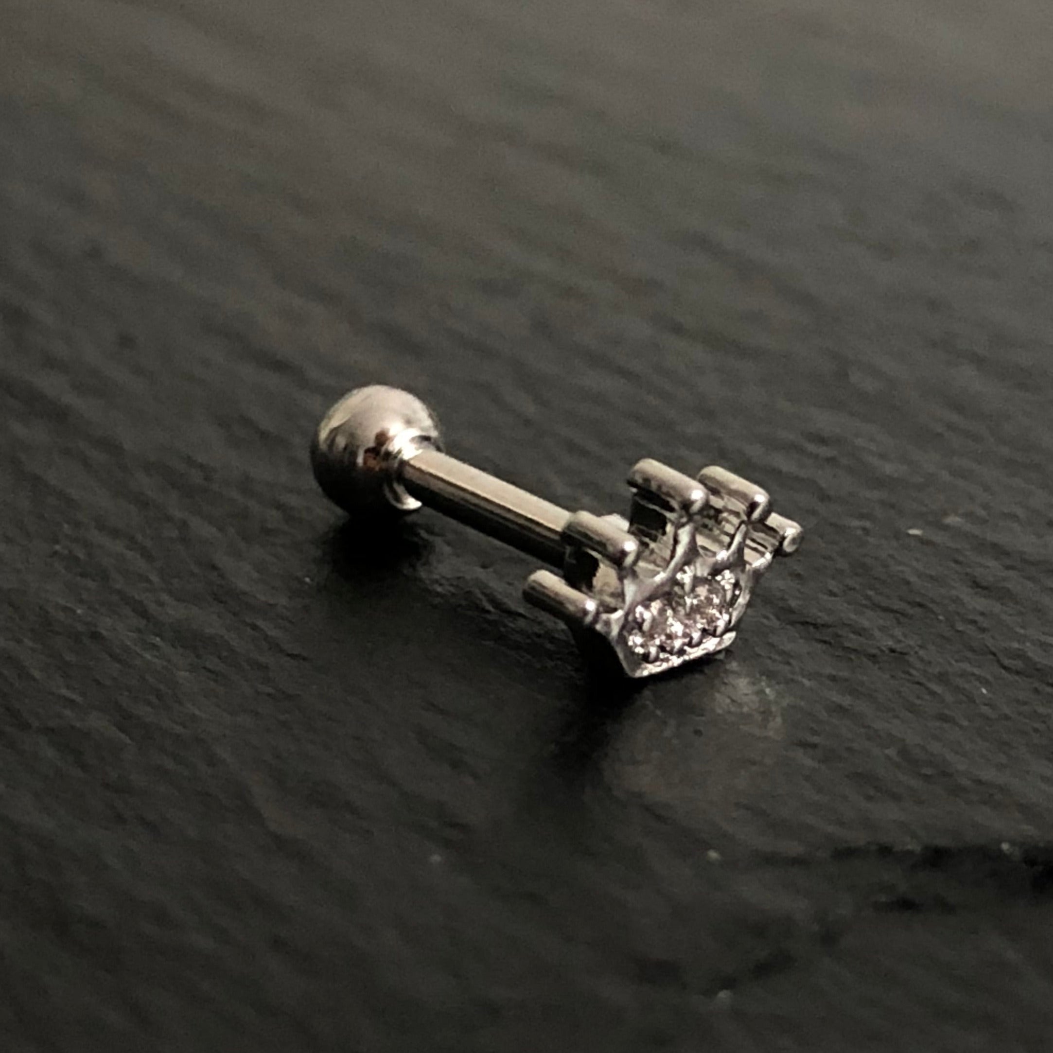 Steel barbell in crown design with crystals - CC crystal clear